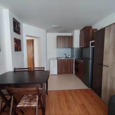 Belvedere Club 2bedroom Near The Pool