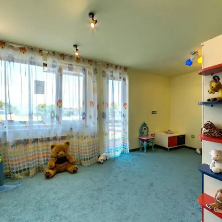 Belvedere Club 2bedroom Near The Pool *