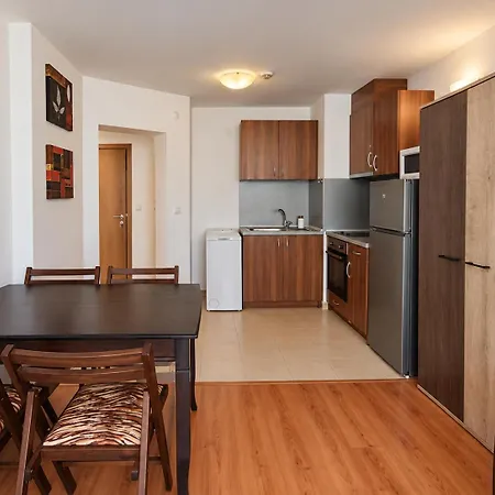 شقة Belvedere 2-bedroom With Terrace *
