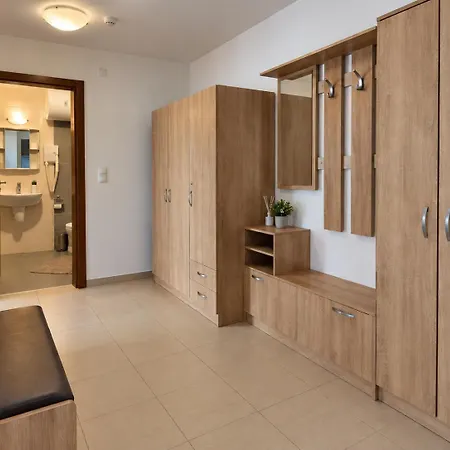 Belvedere 2-bedroom With Terrace شقة